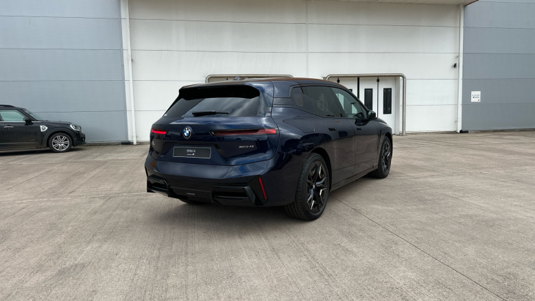 BMW iX 300kW xDrive45 Sport 101kWh 5dr Auto Electric Estate